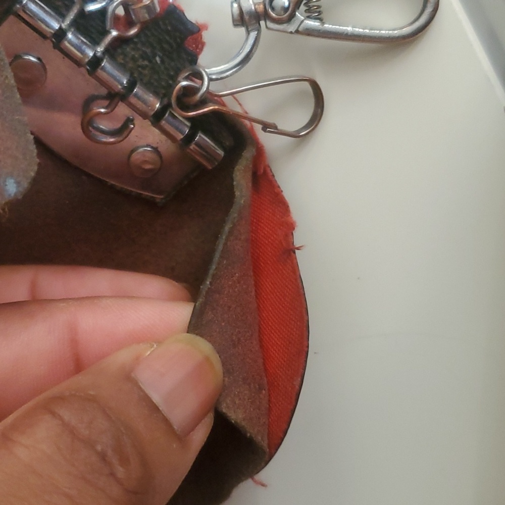 Key holder - Picture 7 of 9